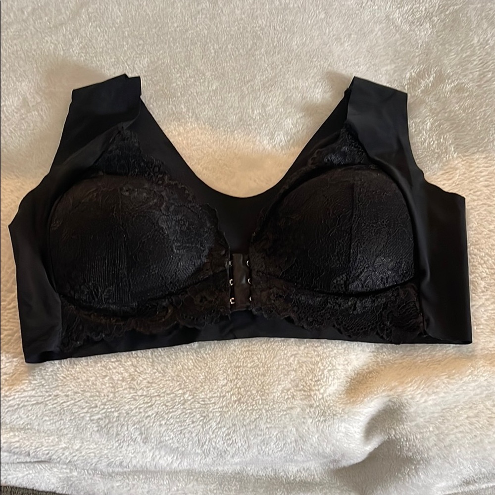 Elegant Black Lace Bra